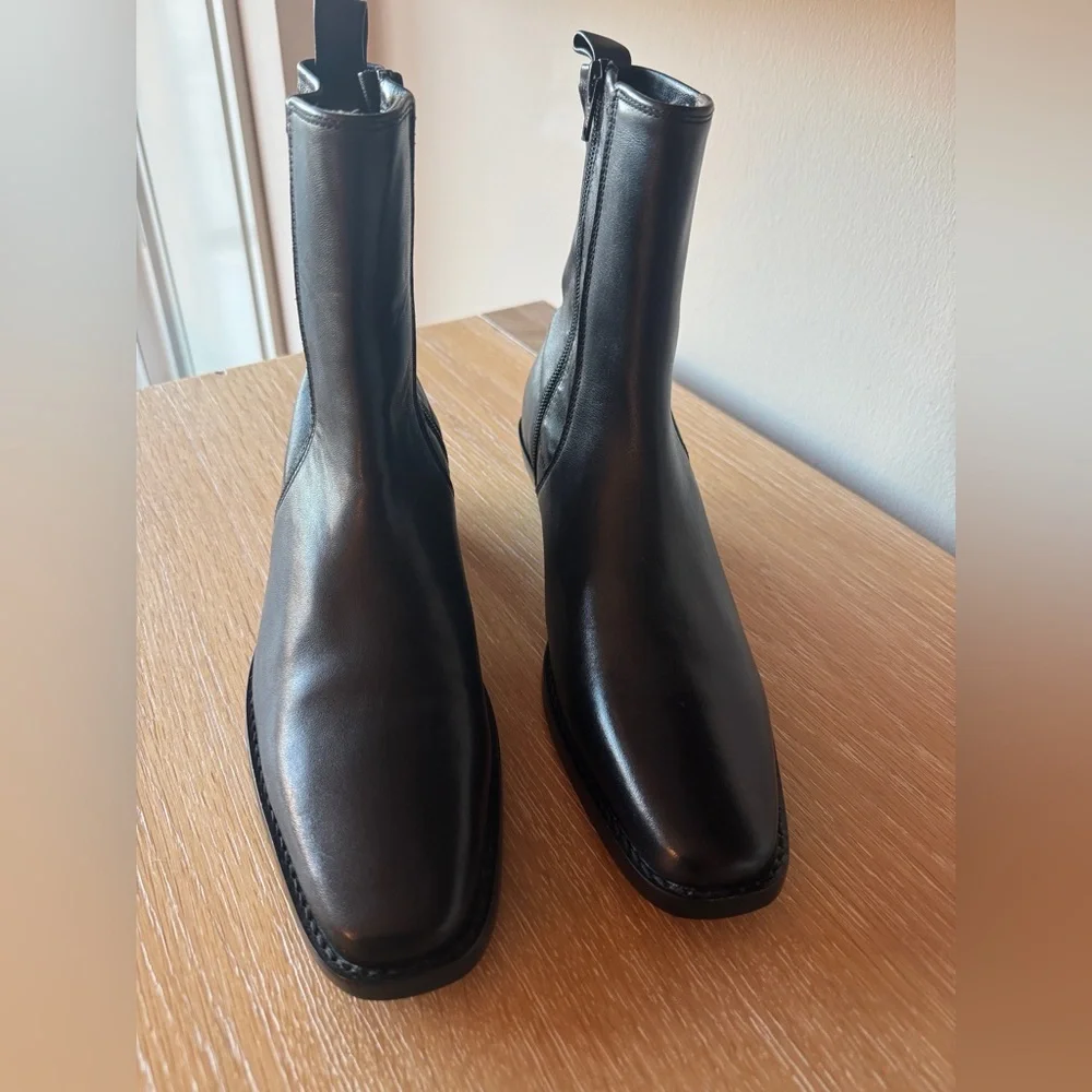 NIB!! MADEWELL Women’s The Idris Ankle Boot True Black Leather Size 9.5 with box